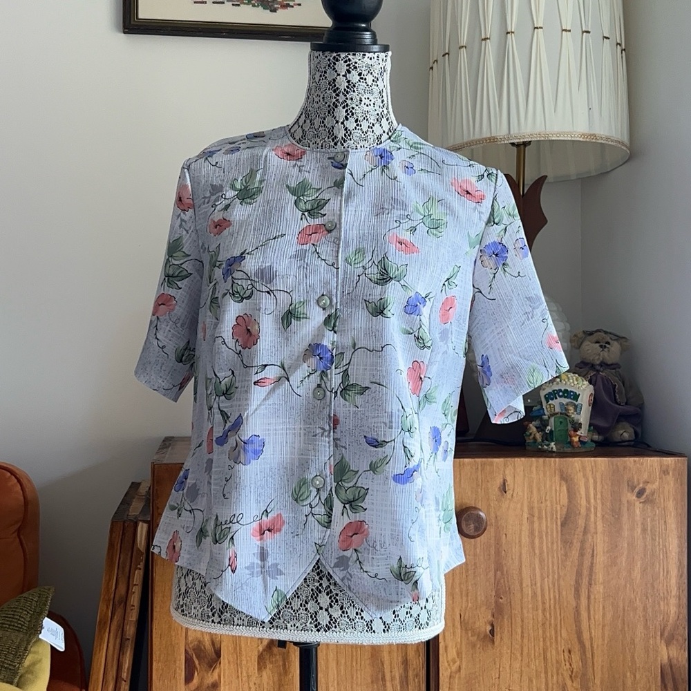 Alia Light Blue Floral Short-Sleeve Button Front Blouse